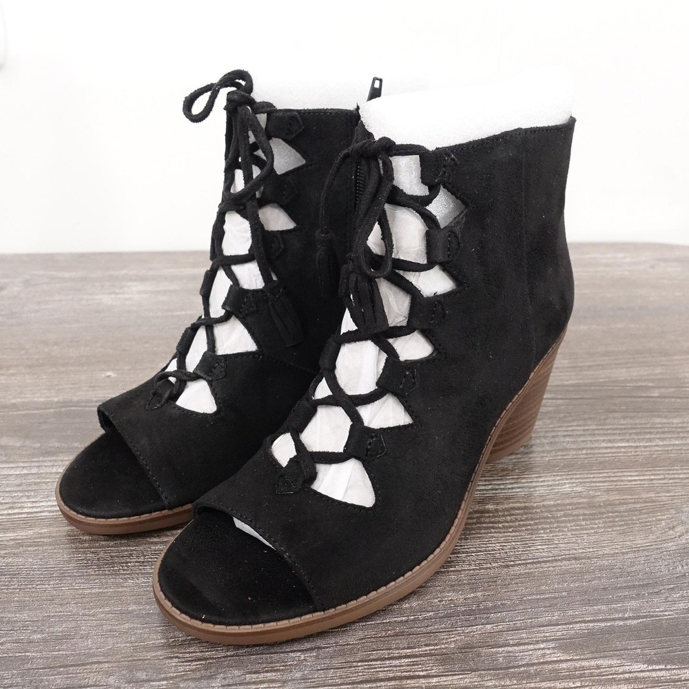 New! Frye And Co Azure Booties Womens Size 6‎ Black Suede Tasseled Ankle